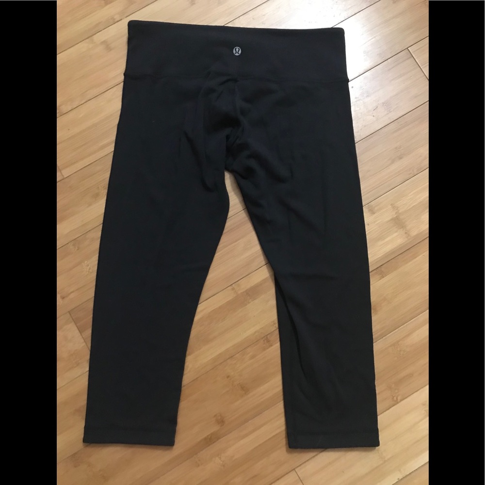 Lululemon Capri Cropped Leggings